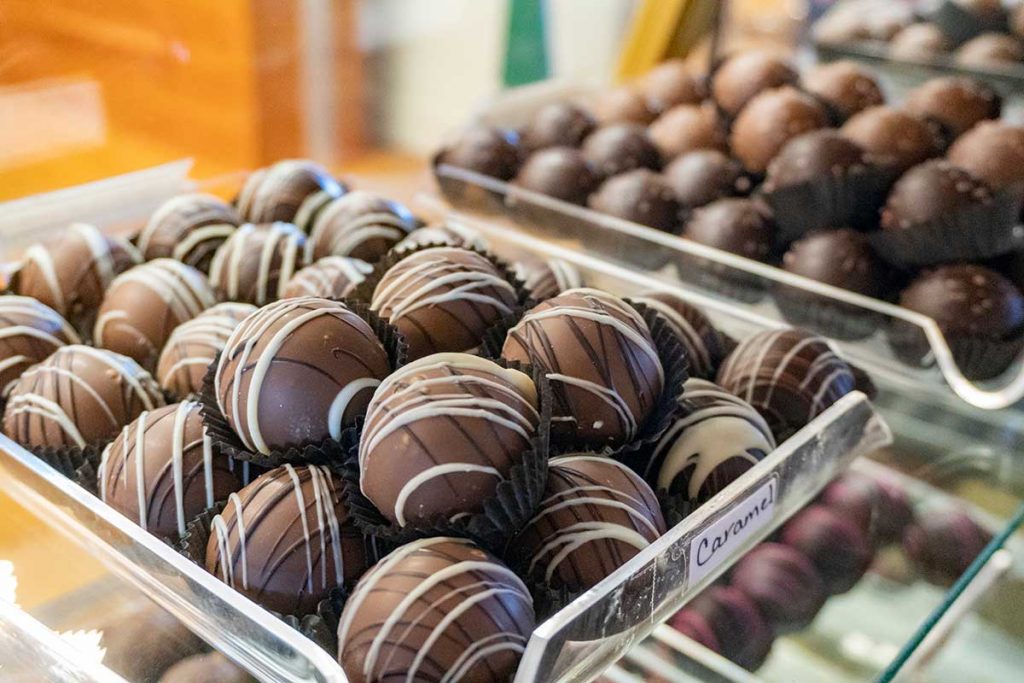 Rich Chocolate Confections & Truffles, Handmade Candy Wabasha